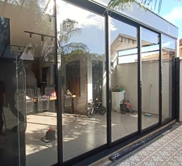 faixada de vidro