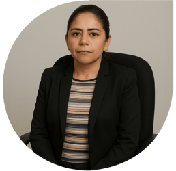 Retrato de Nancy Rodríguez, Gerente de Recursos Humanos en NOAM