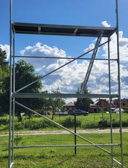 terauda sastatnes stalažas