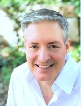 profile picture of a man with a white shirt  