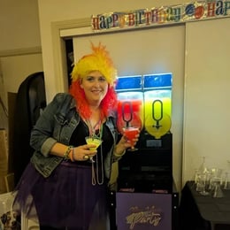 Michelle as Cindy Lauper will her cups filled at the SweetAz Co. slushie machine, Brisbane.