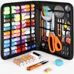 Max Fanny Sewing Needle and Thread Set
