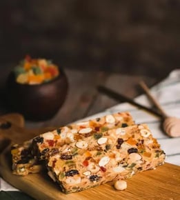 homemade-granola-bars-on-wooden-board