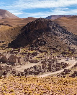 Image de ruines lors du tour dans le Sud Lipez, en Bolivie.