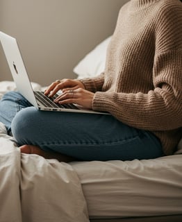 online service-provider working with client