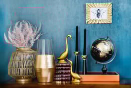 Dekoracijos namams. Dekoro prekės. Statulėlės. Vazos