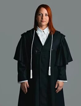 Advocacia Rischter com atendimento em Curitiba/PR, Santa Catarina e online para todo o Brasil. Espec