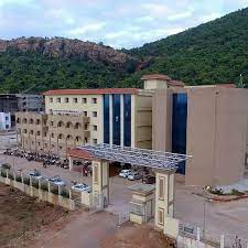 L.R.A Memorial College