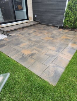 Terrasse de pavé uni montérégie