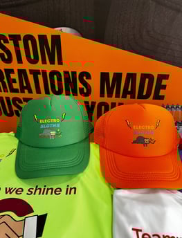 Printing hats gorras estampadas con tu logotipo with your logo