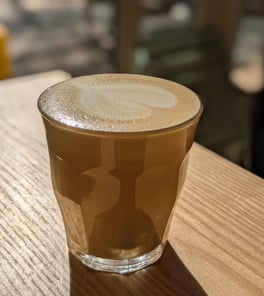 Cappucino ou flat white Jaco Coffee