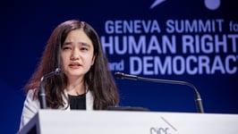 Nila Ibrahimi speaking the Geneva Summit for Human Rights and Democracy. 