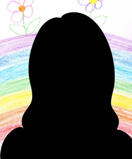 Silueta ilustrativa de profesional Camila Toro, psicóloga infanto-juvenil del equipo clínico.
