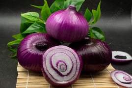 Indian red onions graded and packed for export