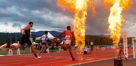 Stade sport athletisme avec effets speciaux machines à flammes