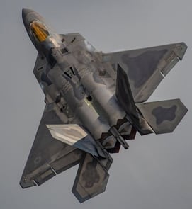 Caza de combate en vuelo F22 raptot