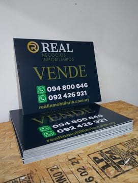 carteles en cartonplast
