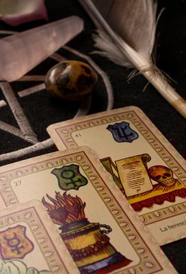 tarot evolutivo, autoconocimiento, guía espiritual, desarrollo personal, transformación, claridad