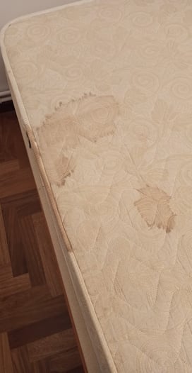 Limpieza de colchón caso real vigo
