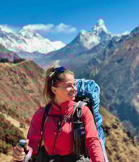 Manon in front of Ama Dablam during EBC and Gokyo trek in Nepal.