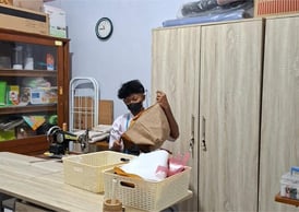 Menjahit SLB Negeri Colomadu