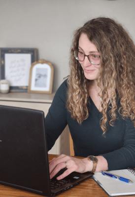 Owner typing on computer #deyodoesbooks