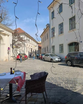 Konona Didov San restaurant view
