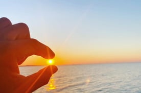 Tramonto in mare, emozioni in barca, Cattolica