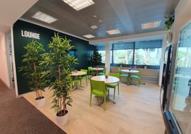 Area Lounge di TRavelport, progetto nel settore uffici di BRB Engineering srl