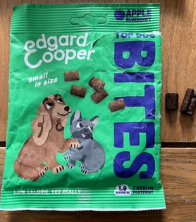 A close up of the Edgard Cooper Top Dog Bites in Apple & Blueberry flavour
