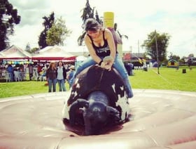 RENTALL MECHANICAL BULL TORO MECANICO EN GREENVILLE - Mechanical Bull Rental in Greenville