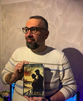 Dario Fabijanac - the author with the book