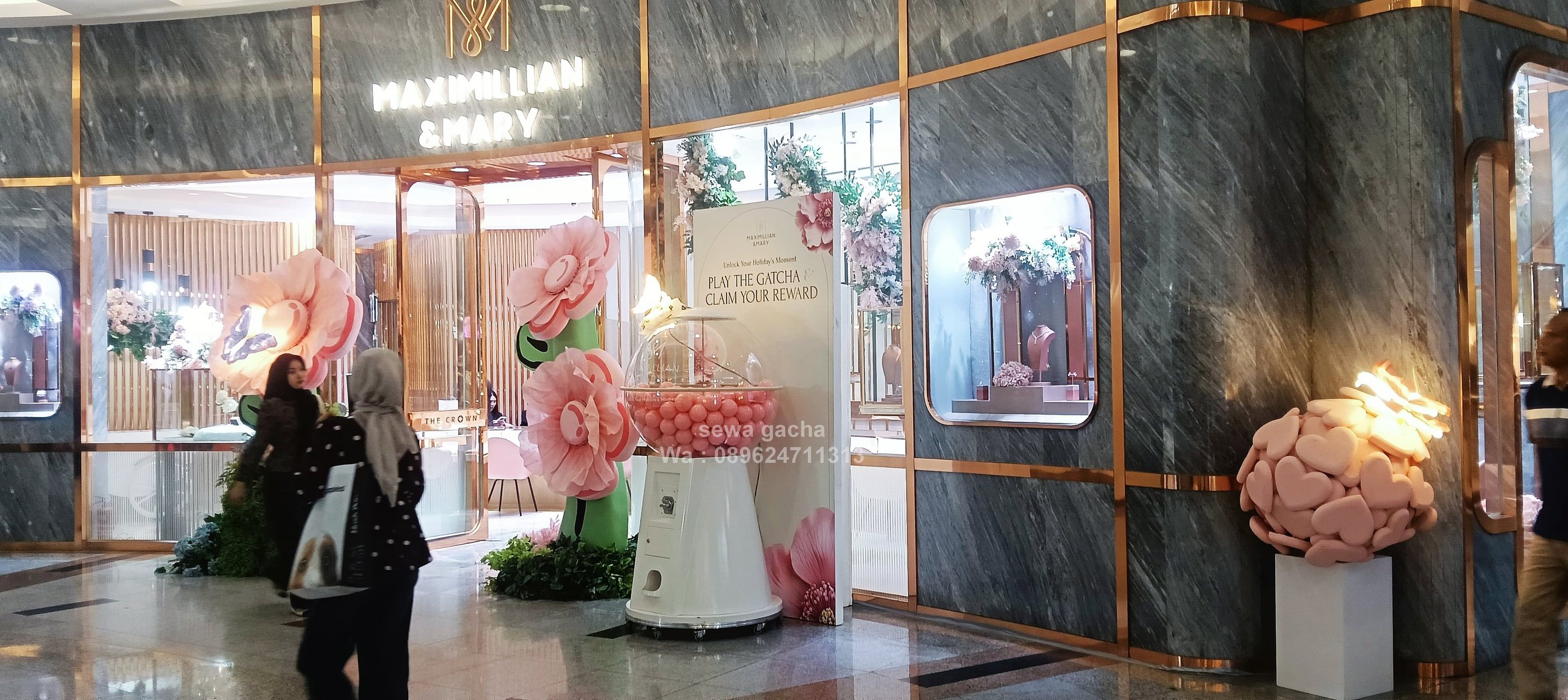 sewa rental mesin gachapon jumbo event surabaya
