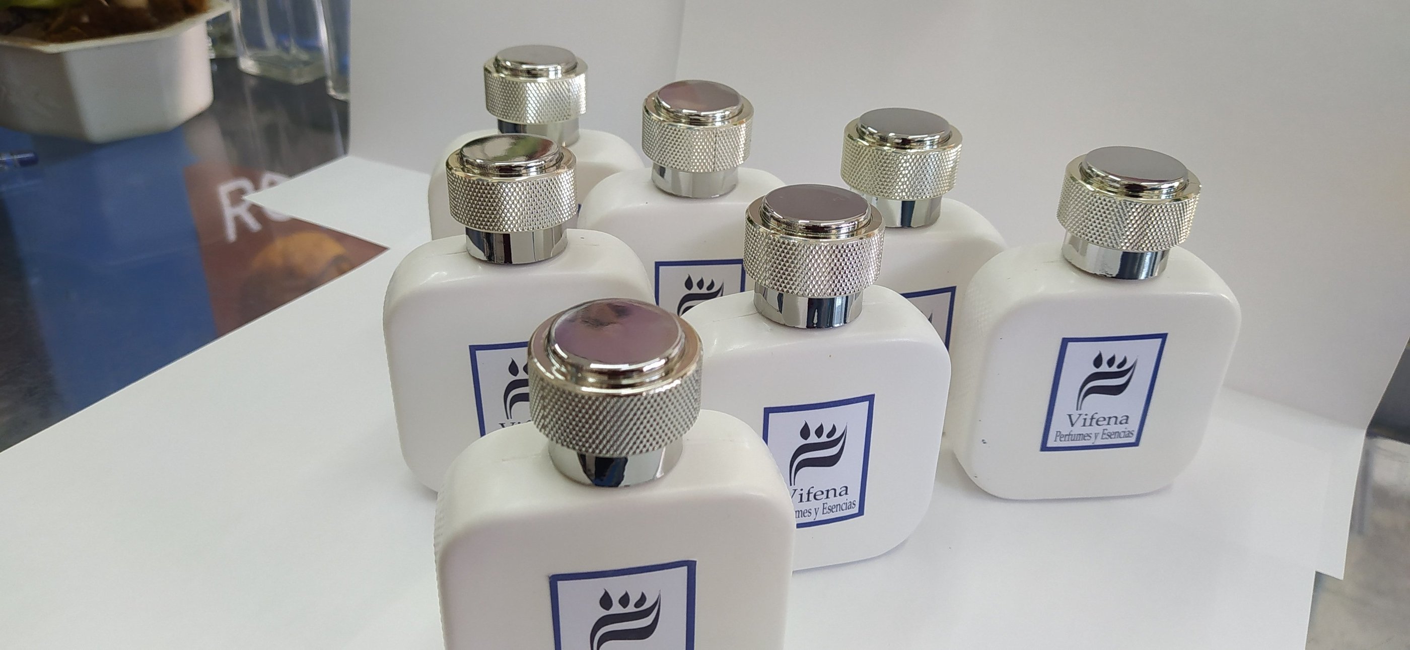 Perfumes y esencias contratipo