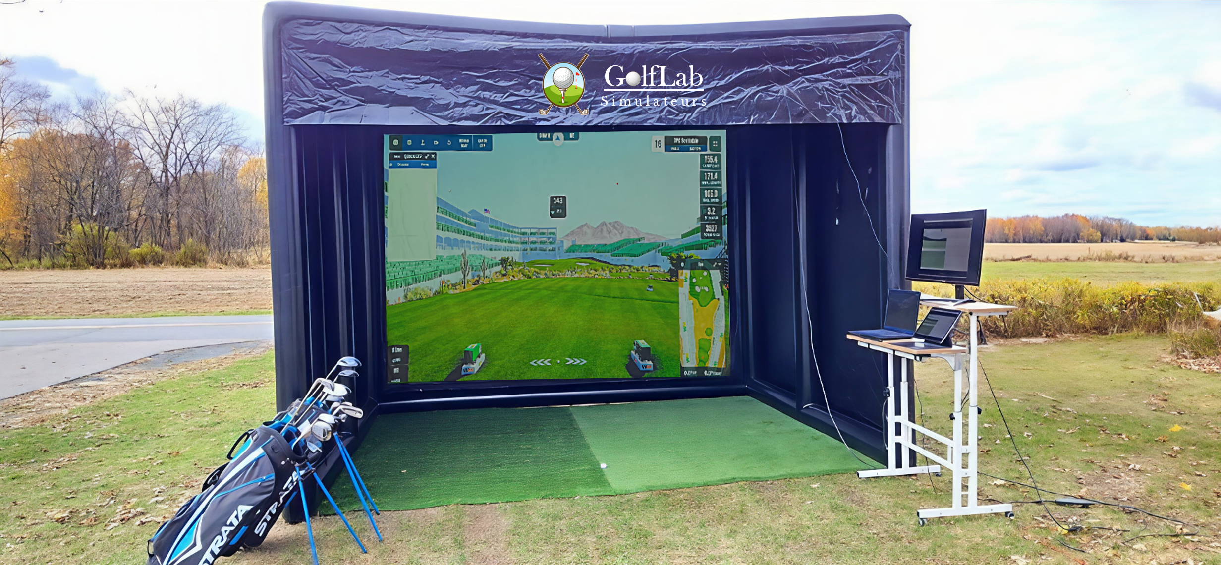 Photo de notre simulateur de golf mobile, en location avec le forfait Standard et Business.