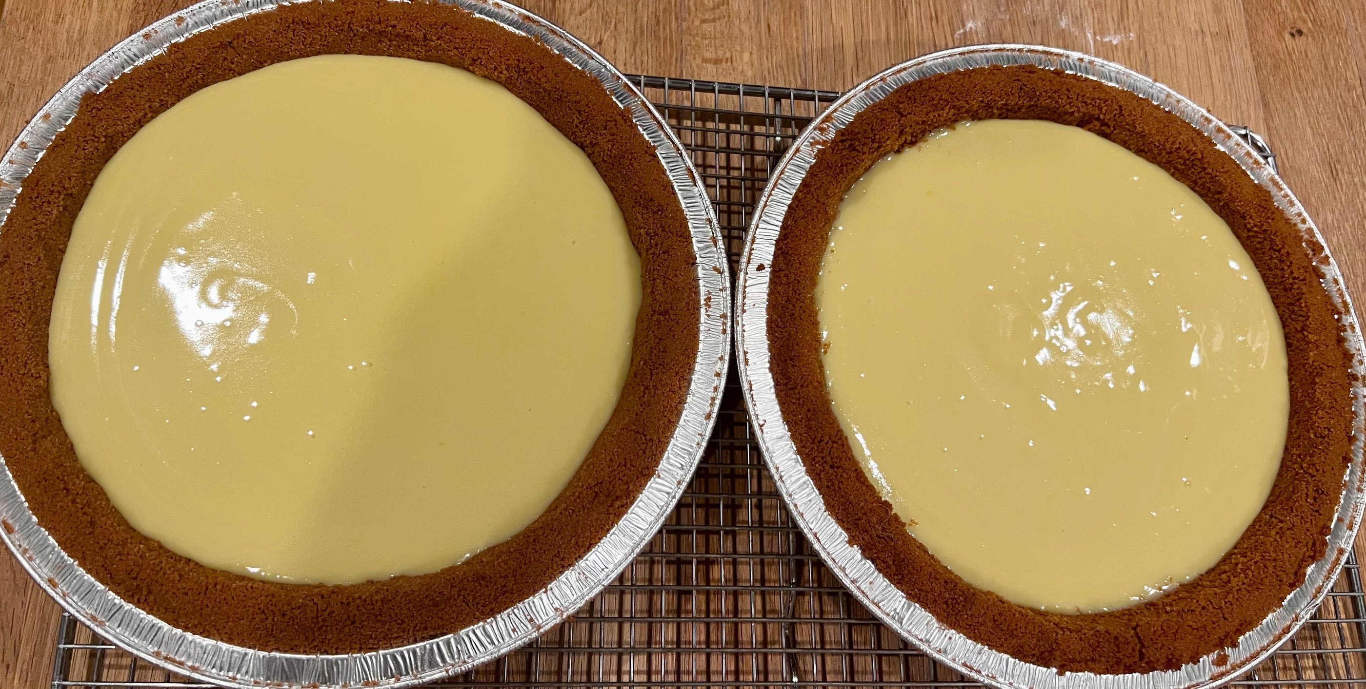 key lime pie with cookie crust