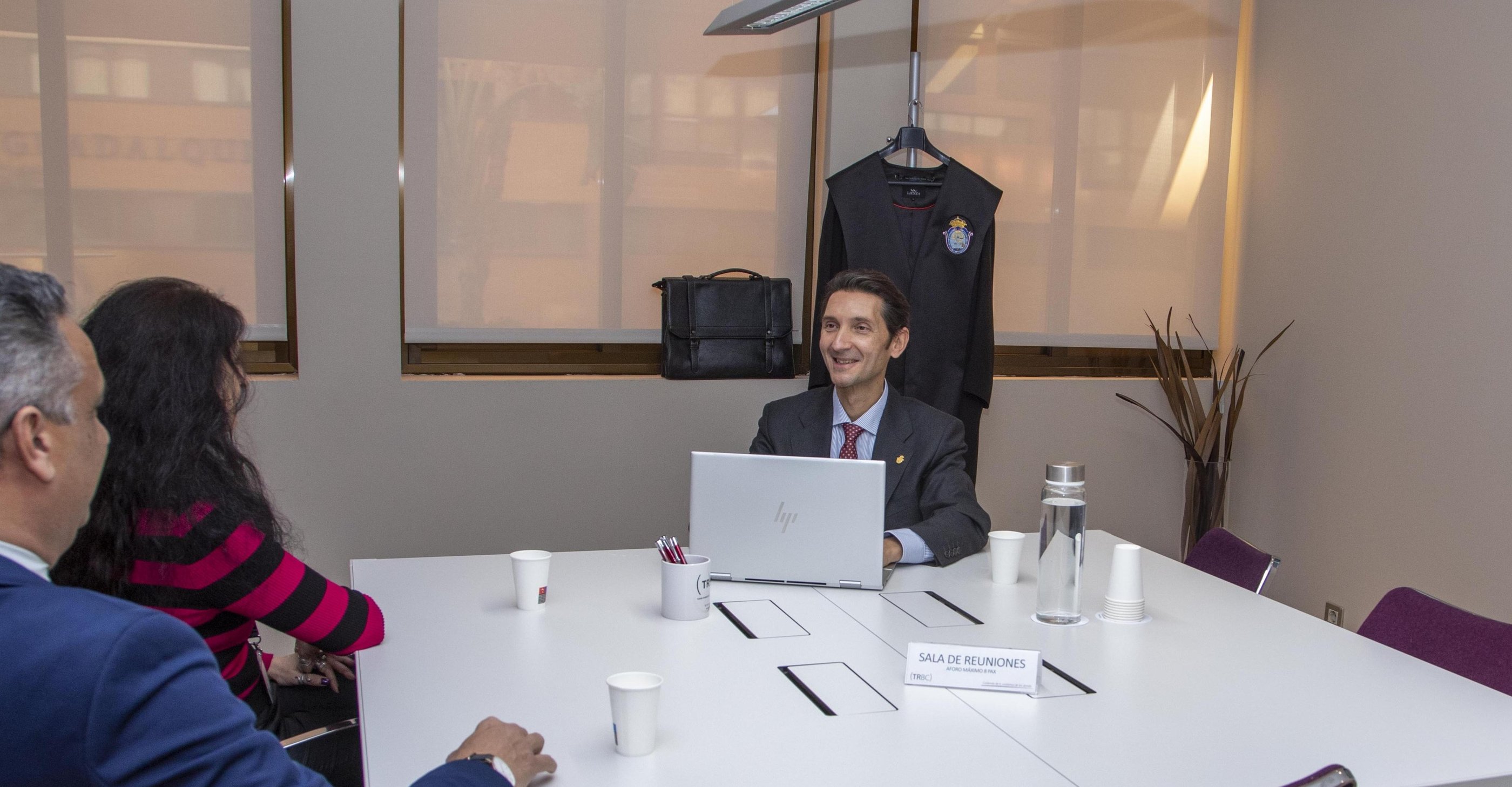 Abogado bancario Sevilla Bufete Aguilar Pantoja 