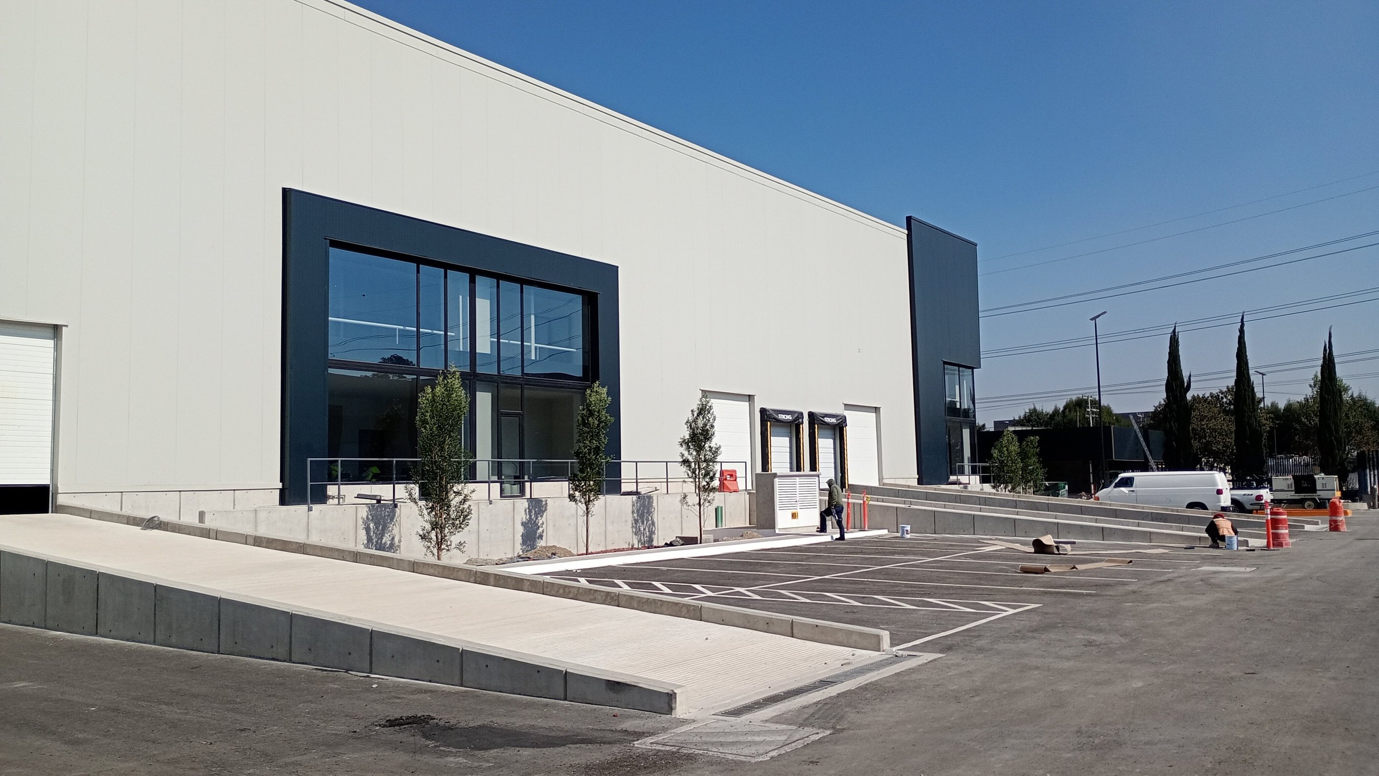 Parque Industrial en Toluca Blvd. Aeropuerto con espacios desde 300 m2 hasta 2,400 m2