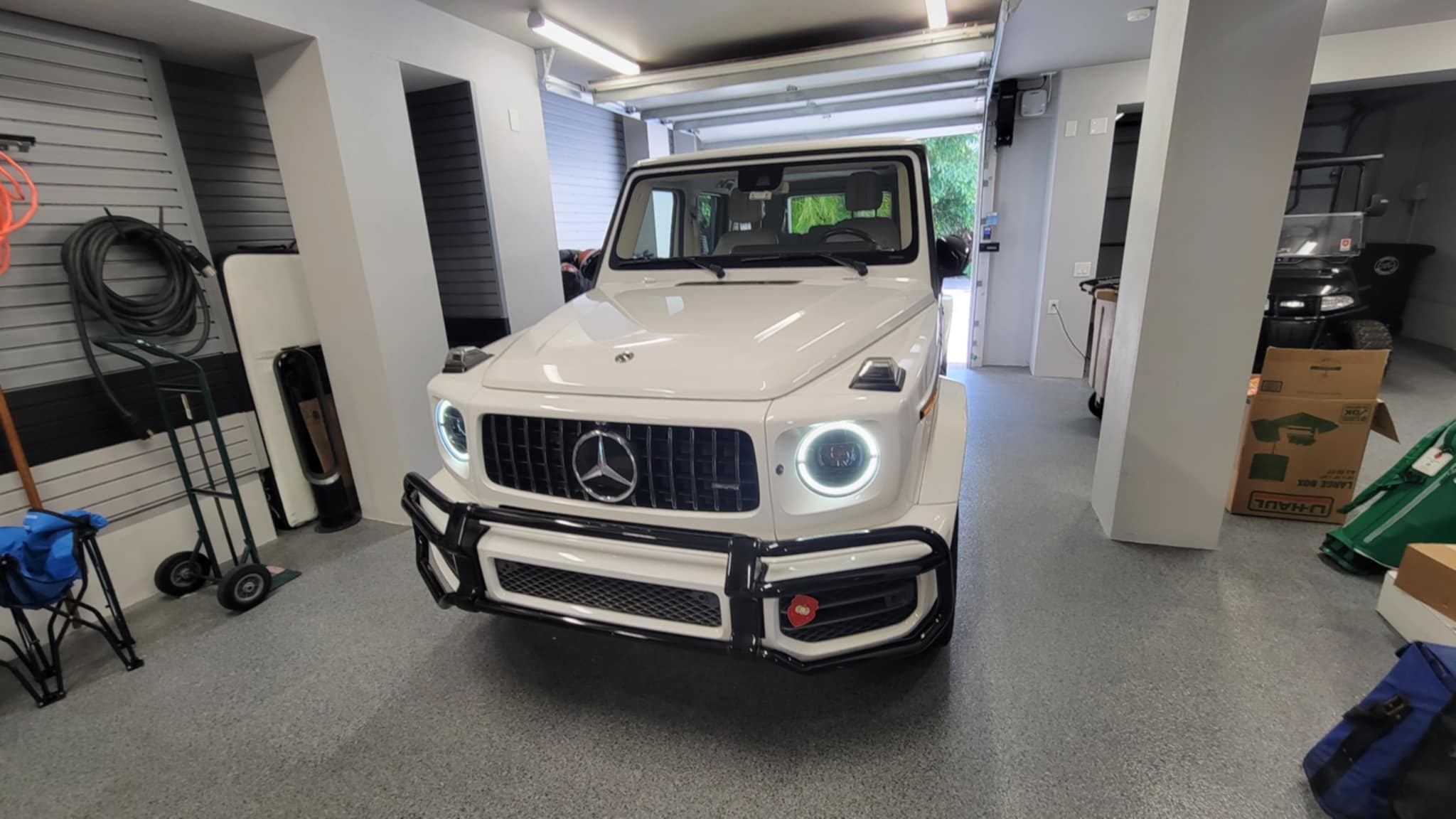 White G-Wagon Clearwater Full Car Detailing