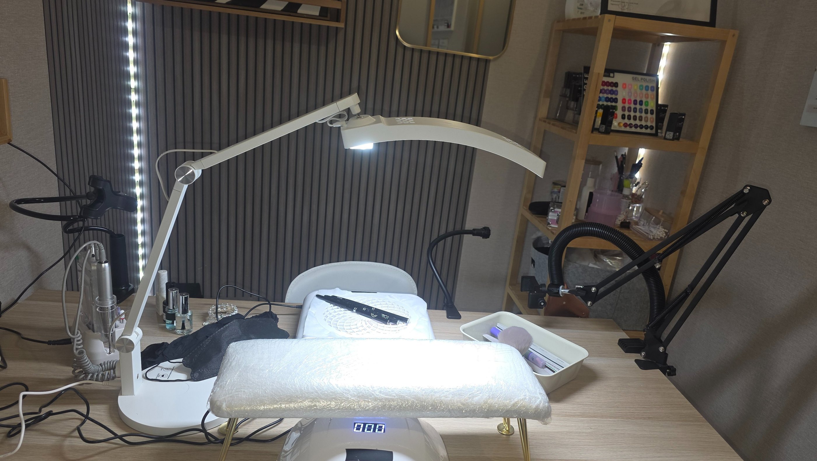 poste de travail maje.t Nails