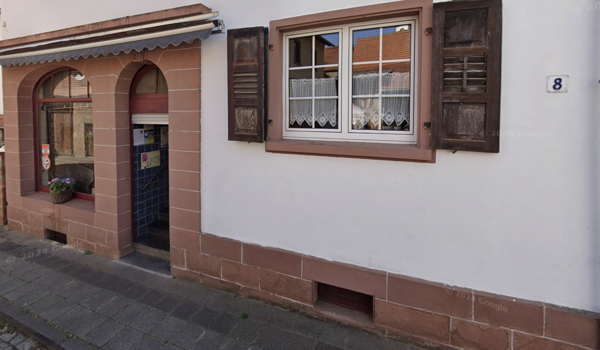 Außenansicht des Gebäudes von Itzel & Keiter in Wiebelsbach