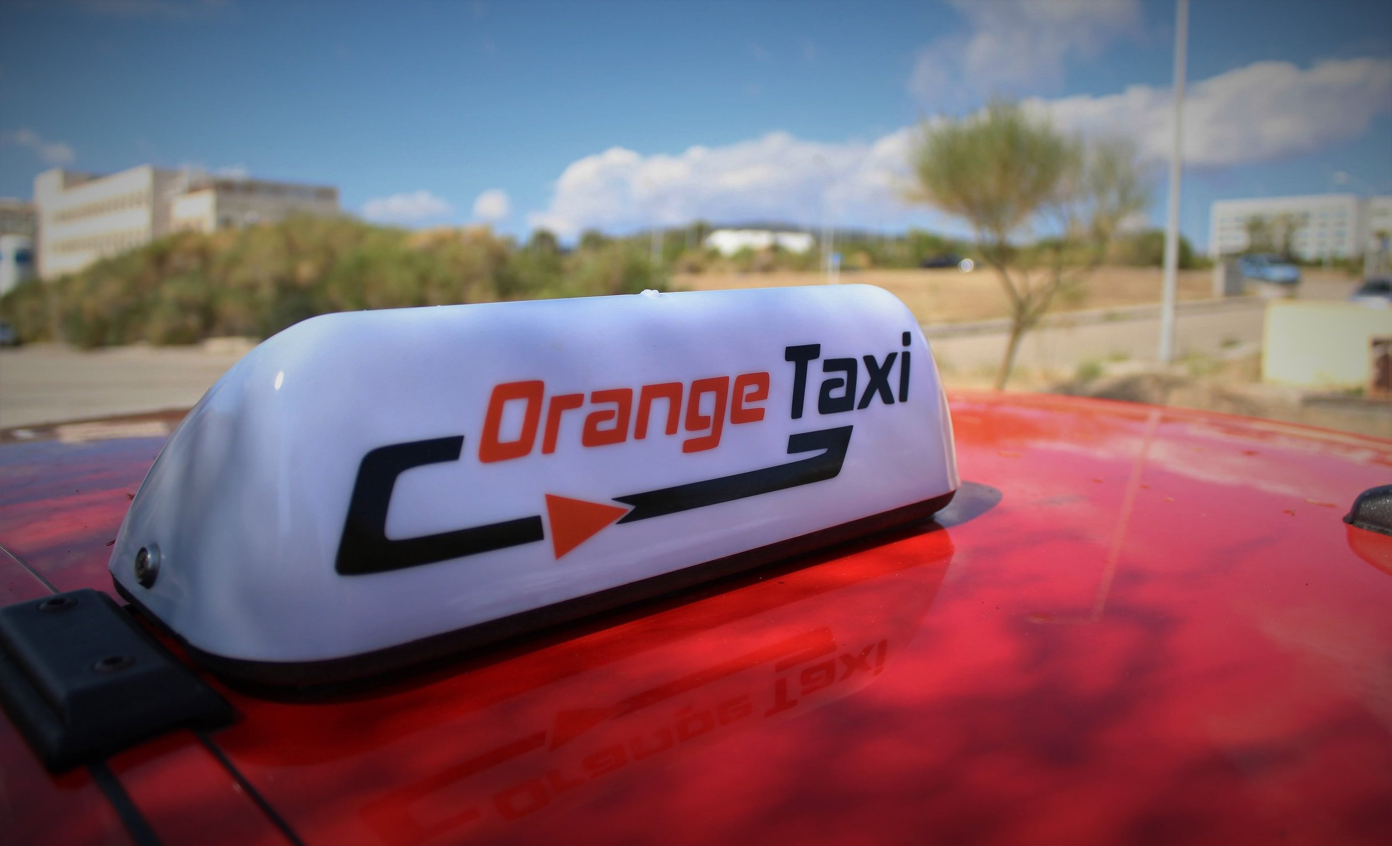 Orange Taxi Kavala - Wheelchair Accessible Transfers and Taxi Services in Kavala