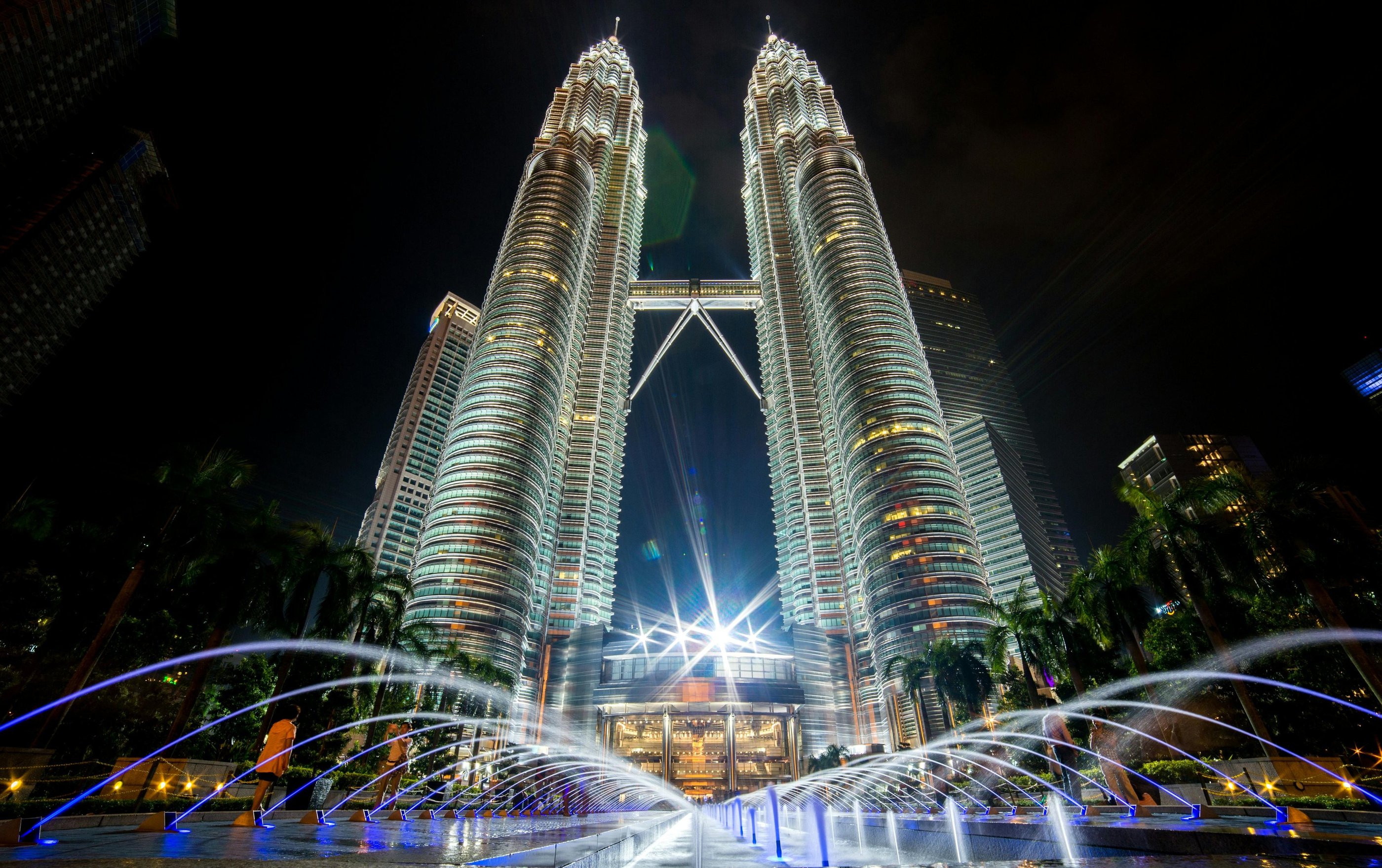 petronas twin towers
