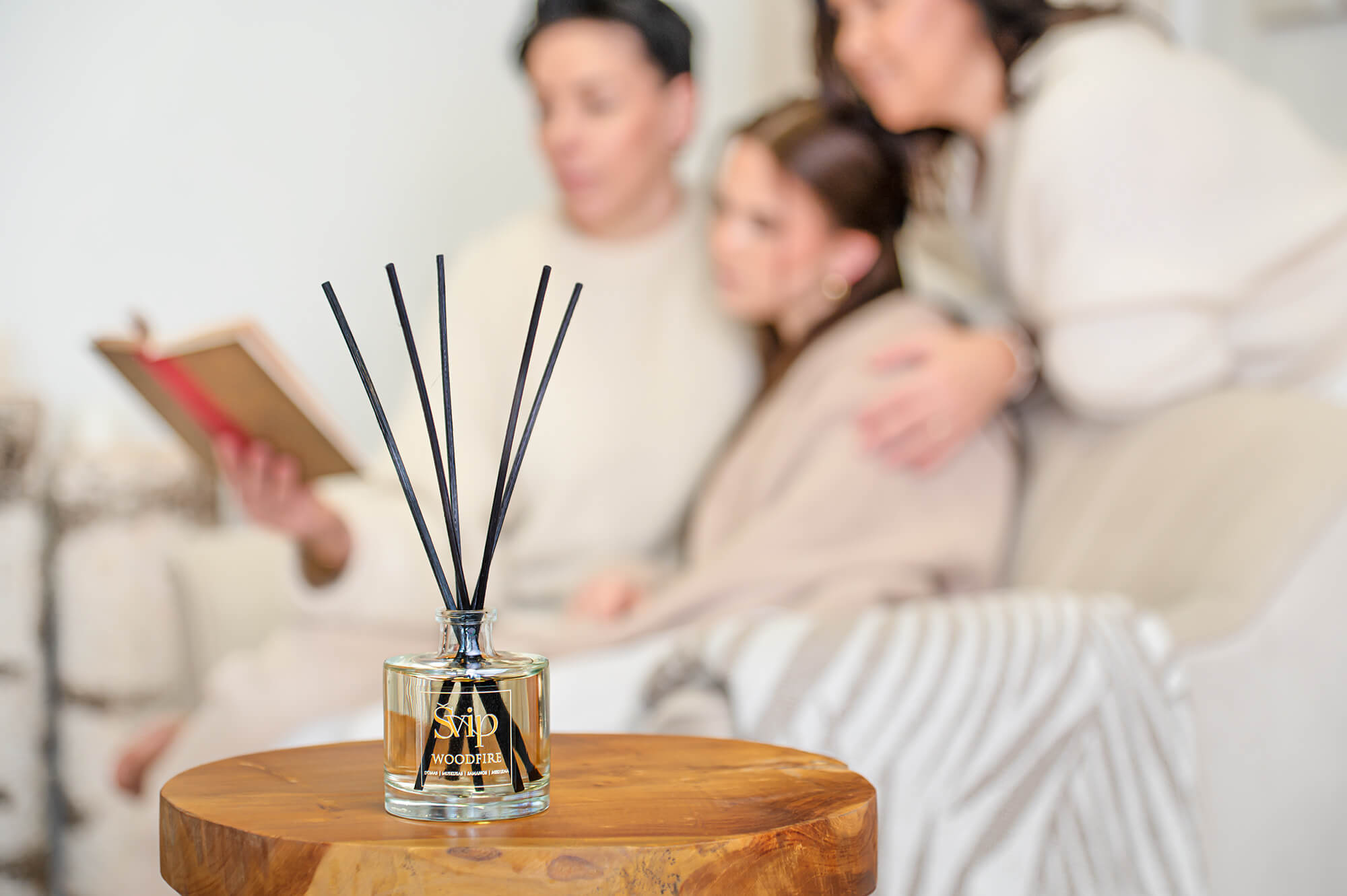 Namu kvapas su lazdelemis WOOD