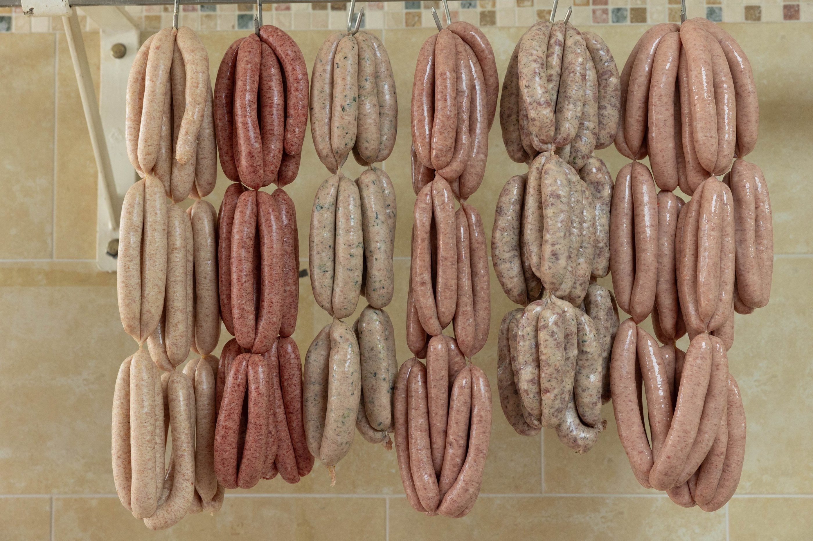 browns-butchers---sausages-hanging-8