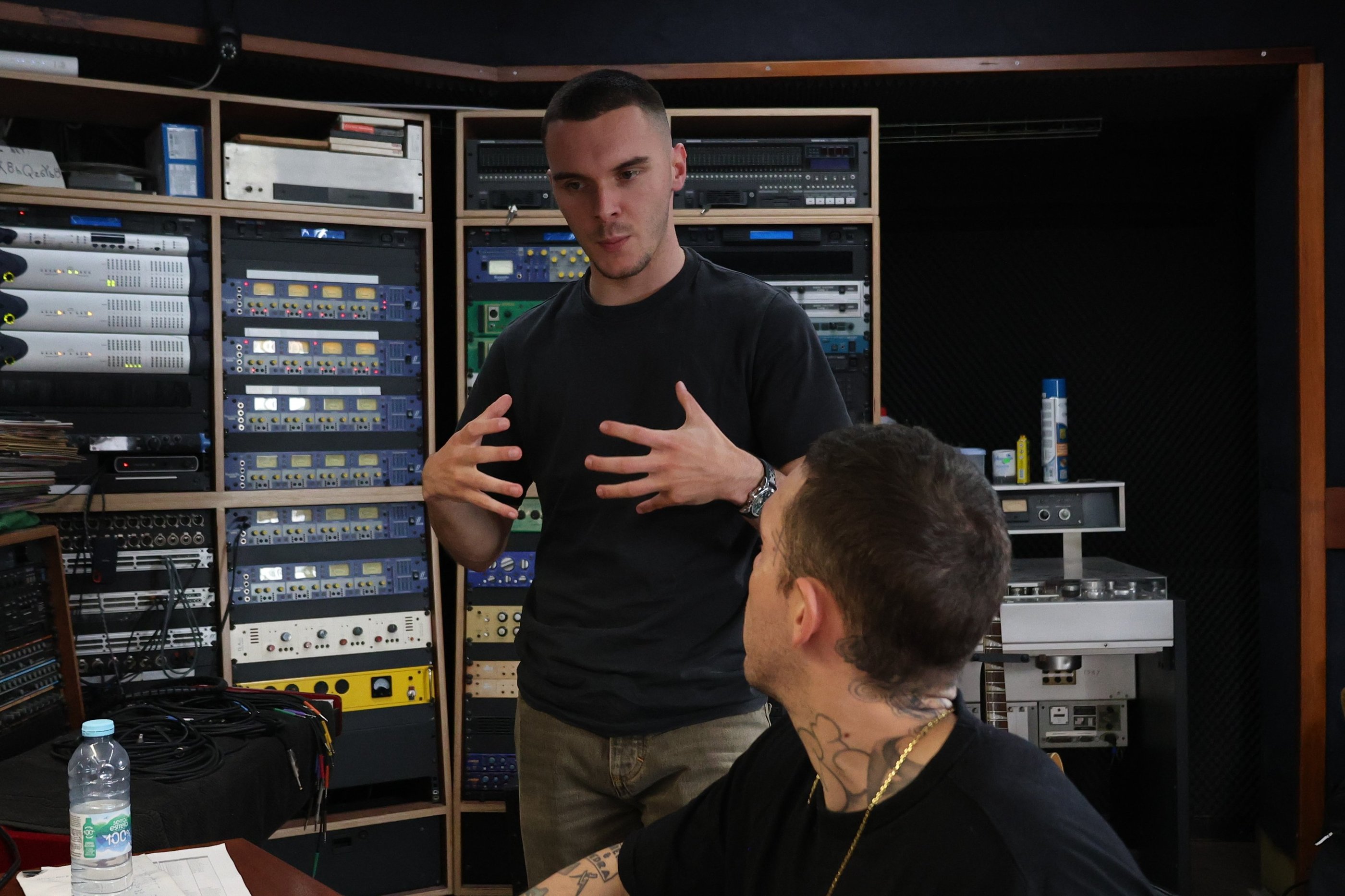 duds gravando rapper no estudio de trap.JPG