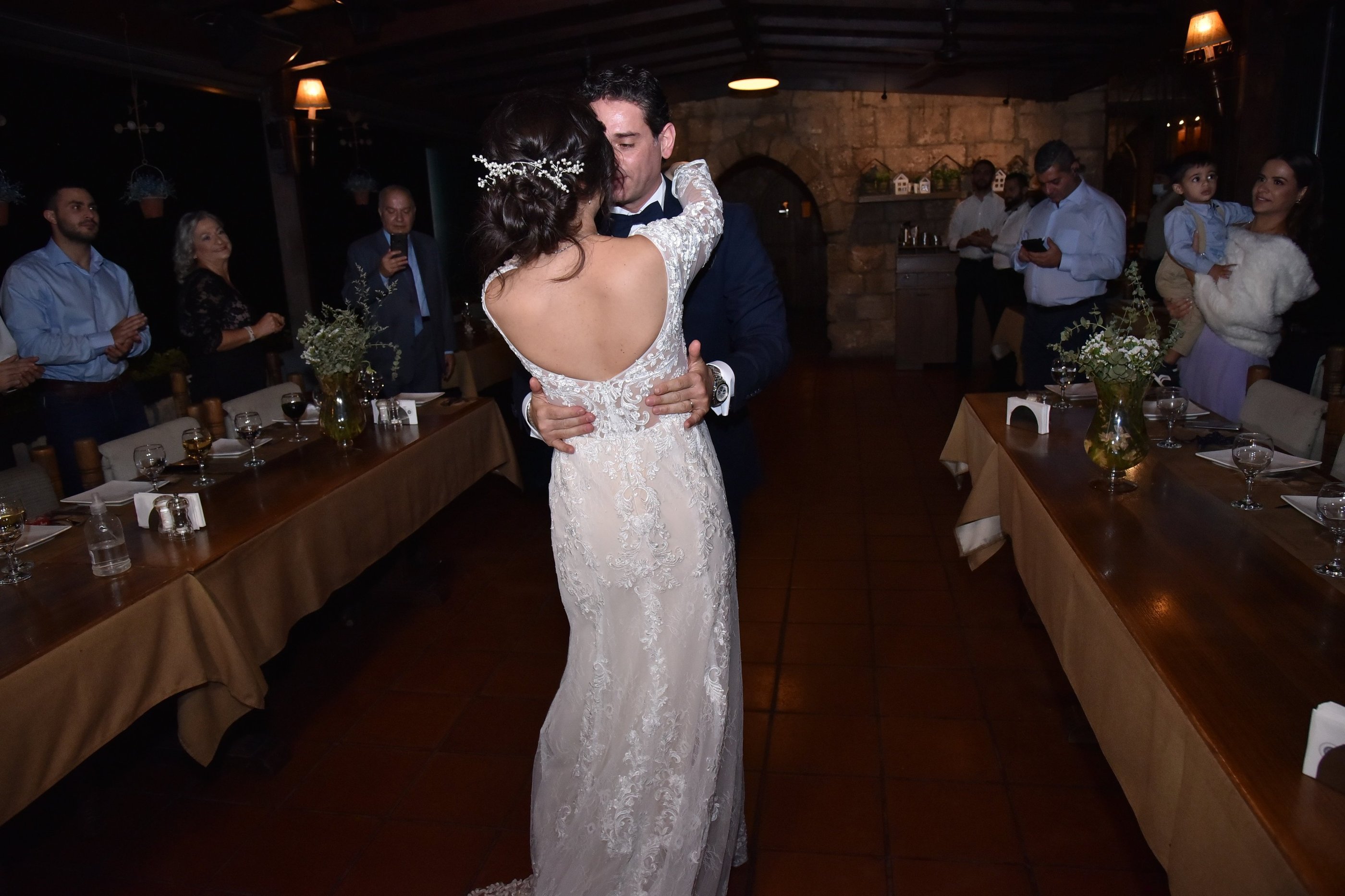 Mekhael Srour and Samar Kal Youssef first dance