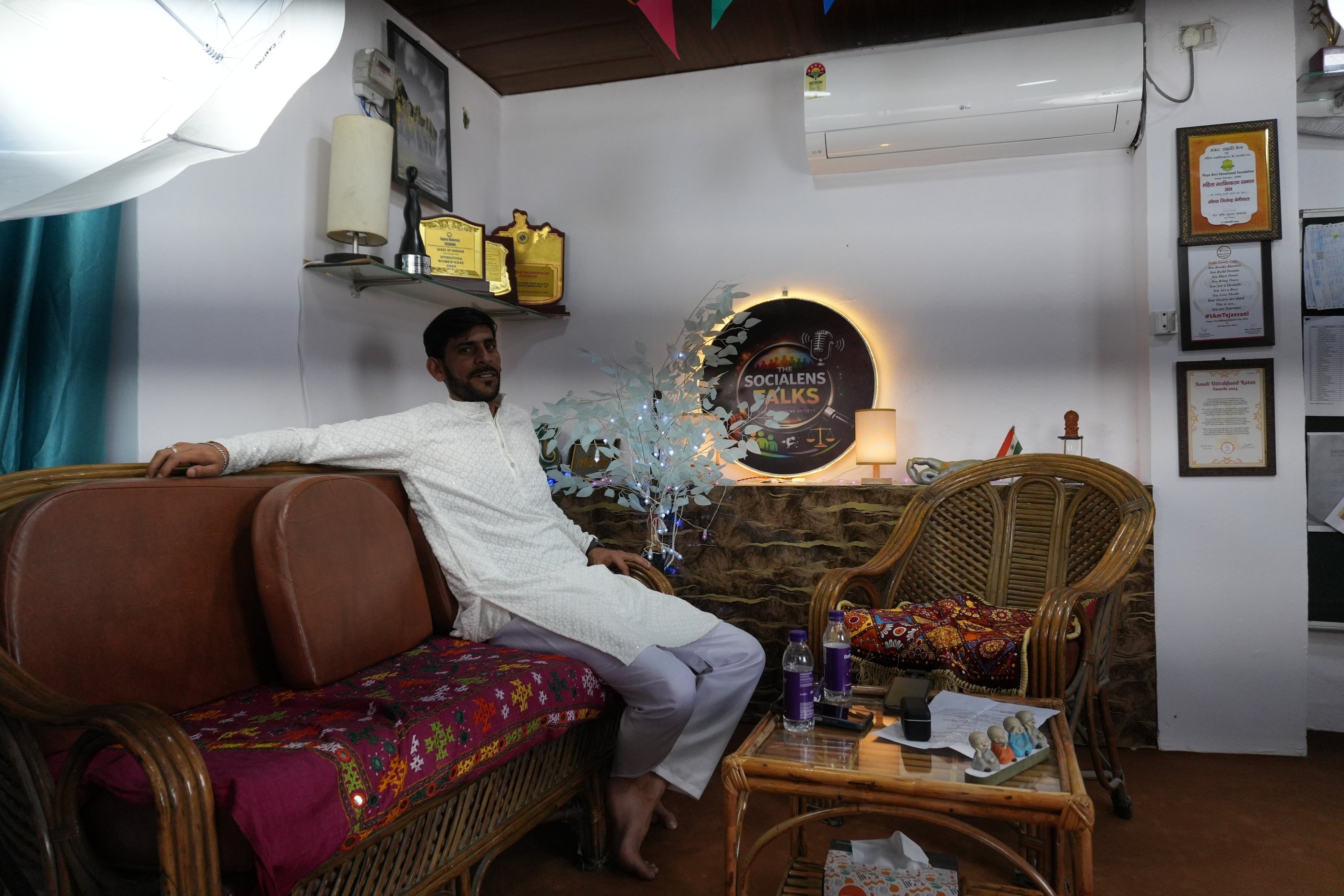 Kuldeep Singh Dharwal podcast on poetry thoughts and expression The Socialens Talks