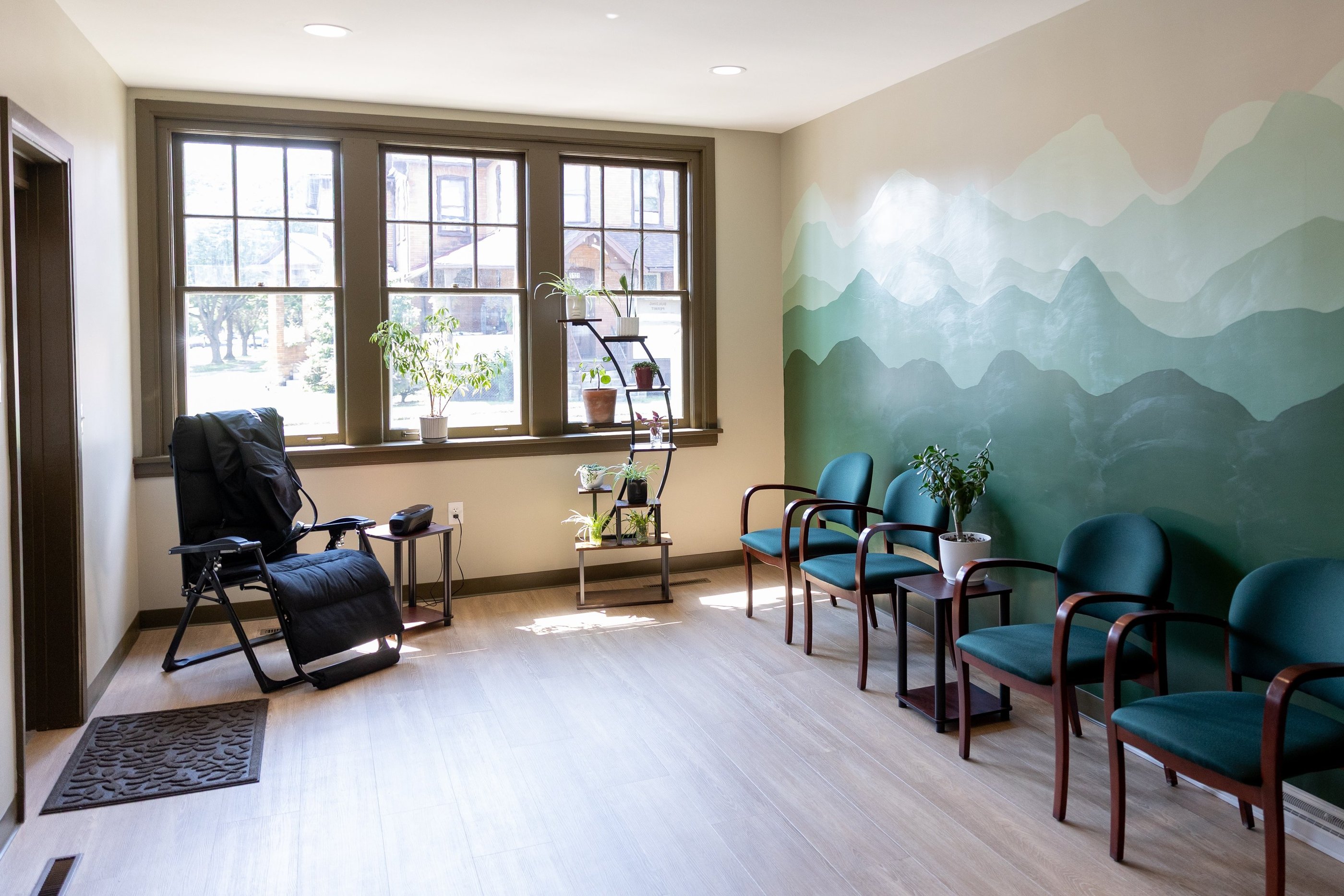 Compression boots, post exercise recovery, DOMS, increased circulation, lyphedema