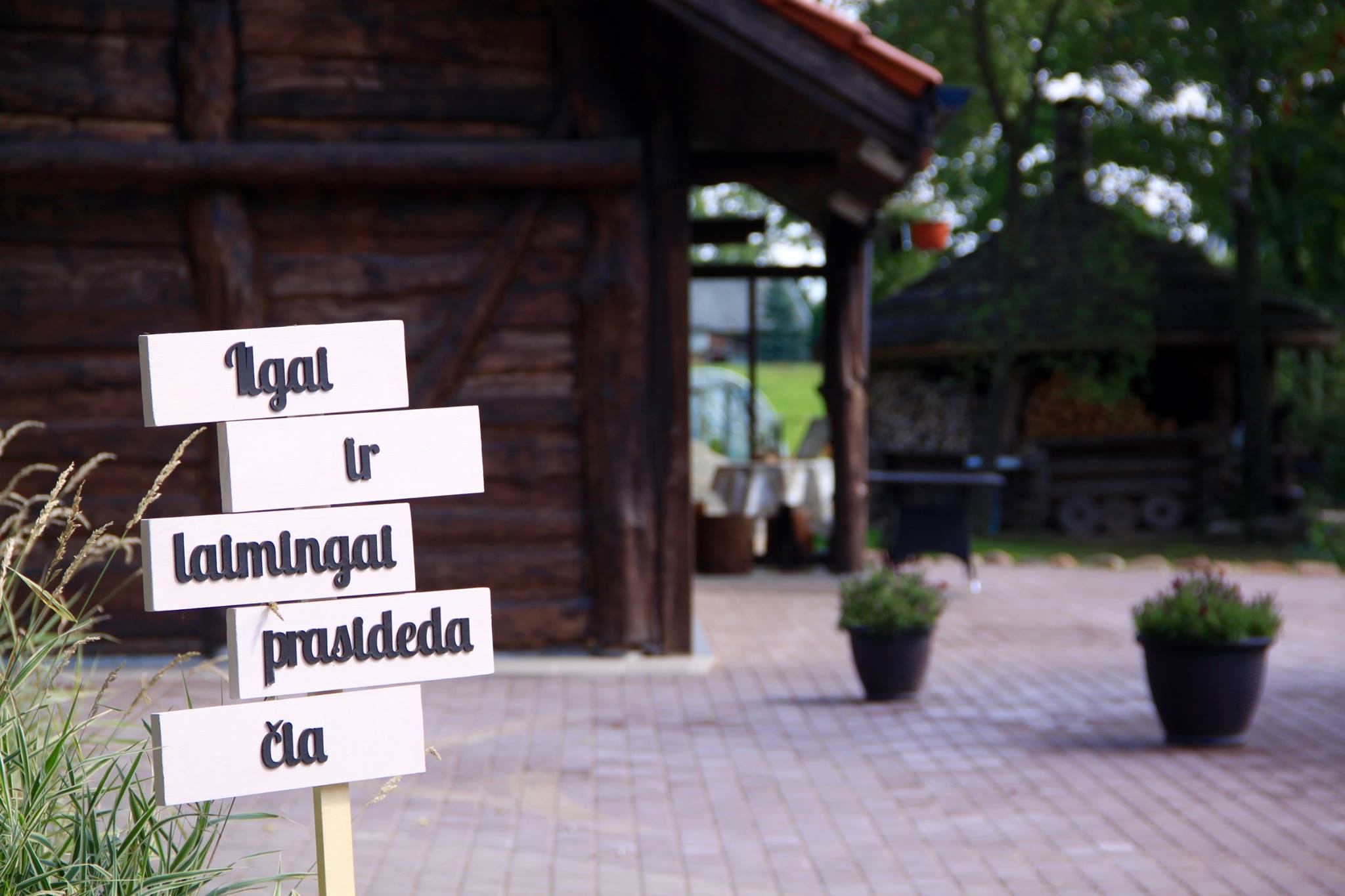 sodyba jonava vestuves nuoma zenklas ilgai ir laimingai prasideda cia